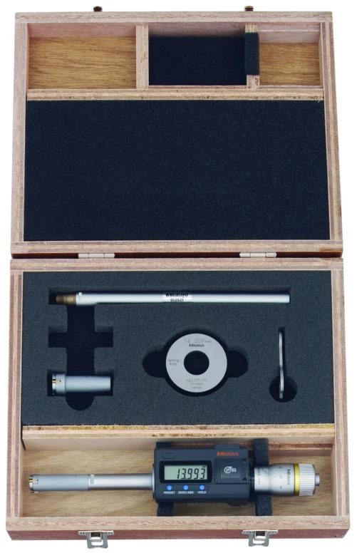 Digital trepunktsmikrometermed utbytbara mäthuvud i sats