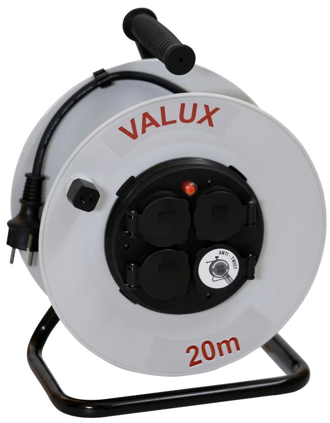 Kabelvinda 20M 3G1.5. Fast centrum.