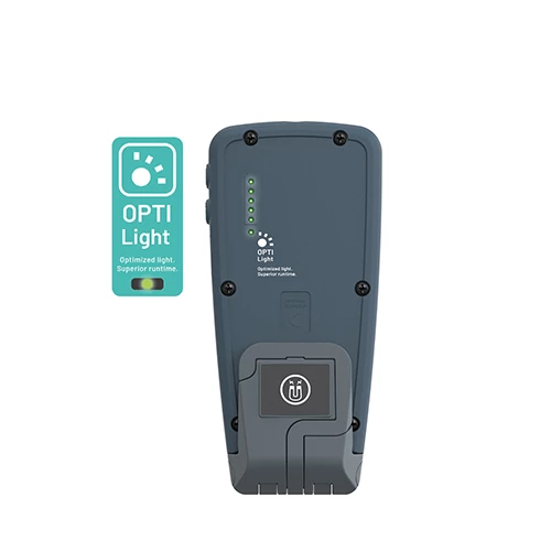 Baksidan på Scangrip Miniform handlampa.